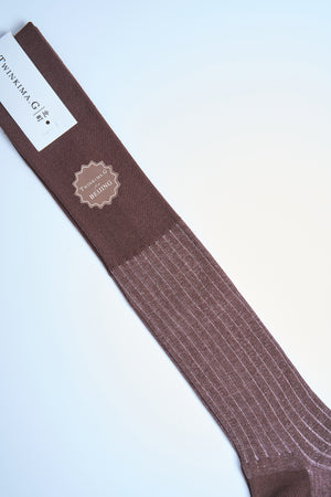#Color_Brown
