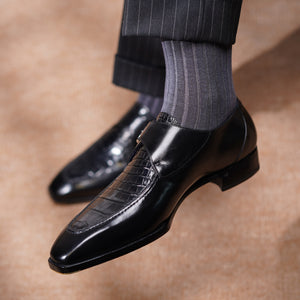 Ilcea Box Calf and Alligator Single Monk Straps#Color_Black