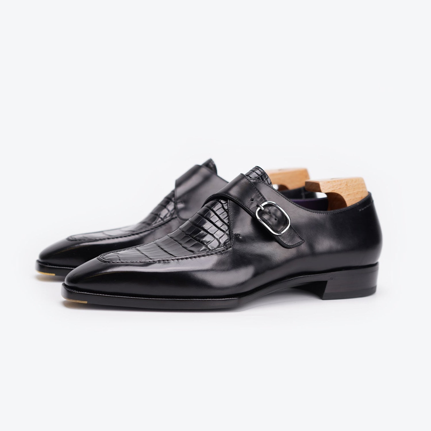 Ilcea Box Calf and Alligator Single Monk Straps#Color_Black